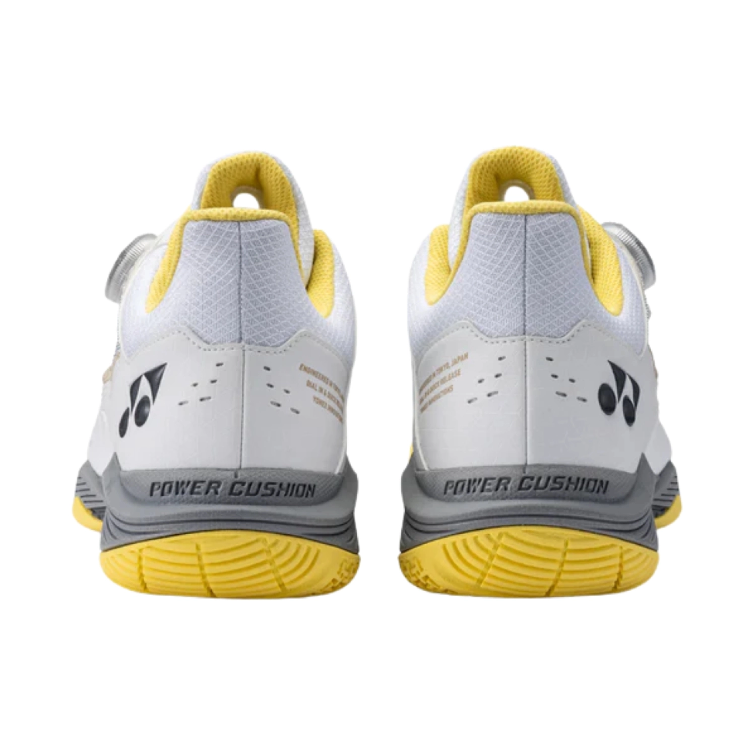 Giày Yonex 88 Dial Gen 3 White Yellow trên chân người chơi