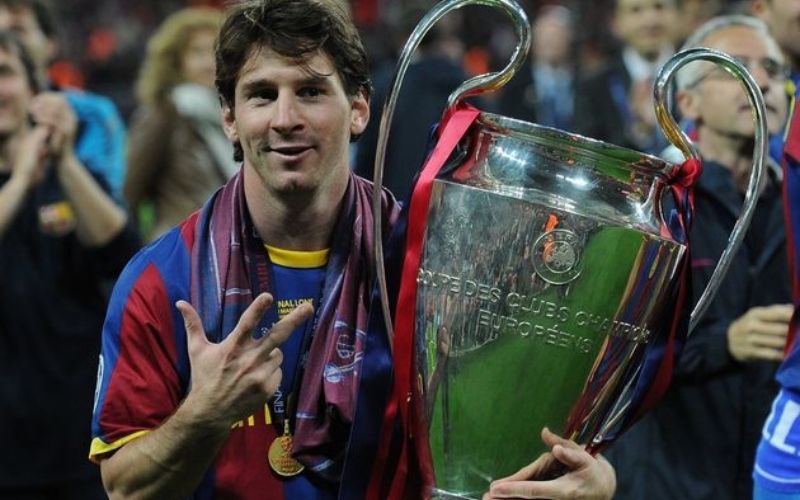 Lionel Messi - Thiên tài thiên bẩm và phép thuật trên thảm cỏ